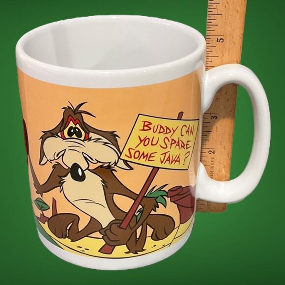 1996 JUMBO Looney Tunes Wile E Coyote Will Work For Coffee 30oz Mug Warner Bro - Picture 11 of 13